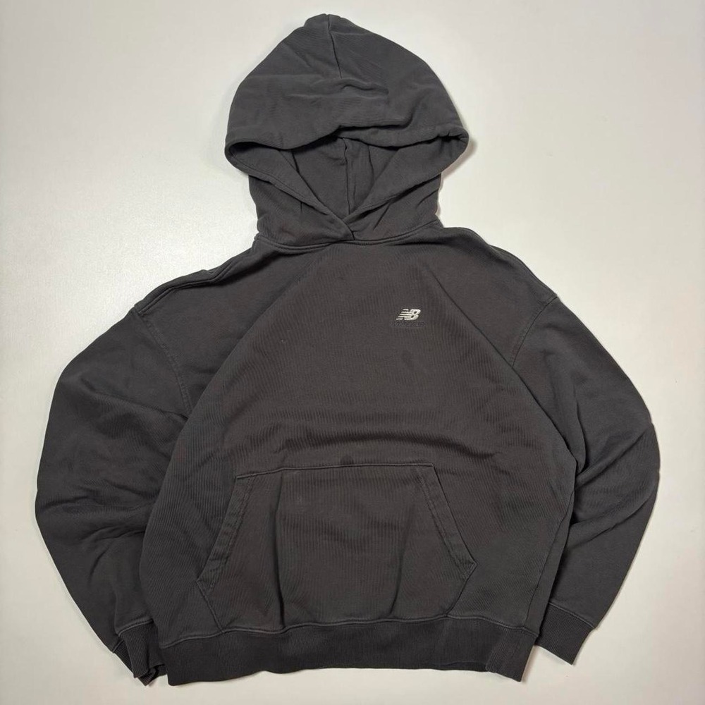 Grey New Balance Essential Pullover Hoodie - Size S